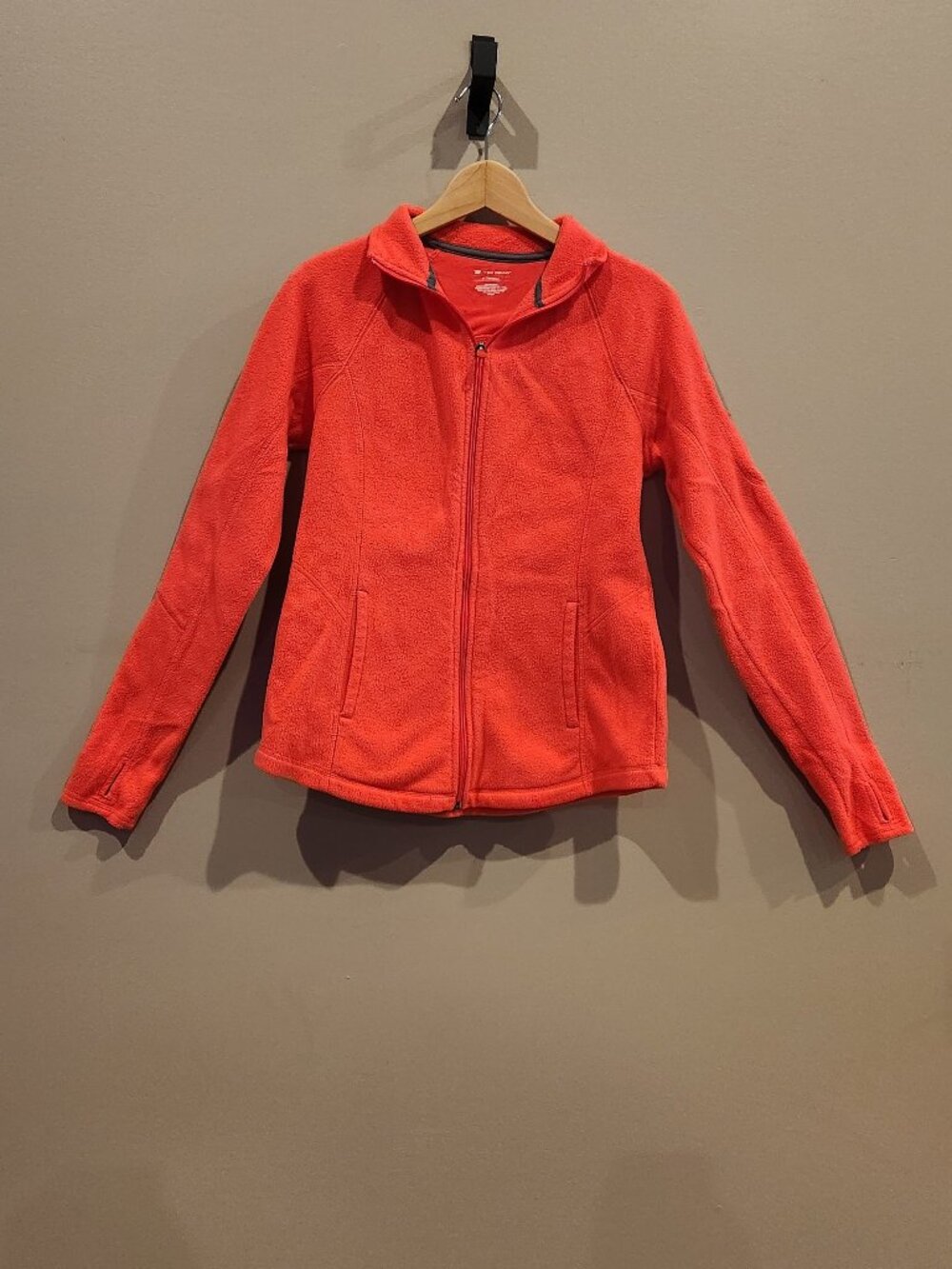 Tek Gear Women's Medium Coral Pink Full Zip Fleece Jacket Thumbhole Pockets